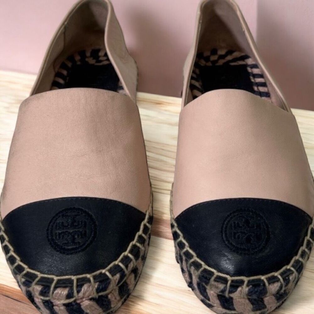 Tory Burch Beige and Black Flats